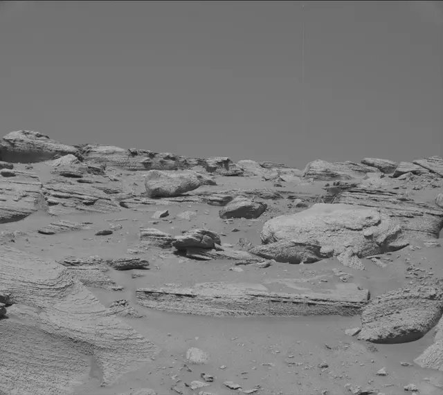 Sol 3866: Mast Camera (Mastcam)