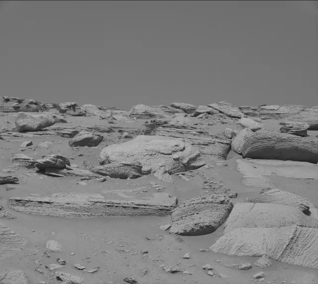 Sol 3866: Mast Camera (Mastcam)