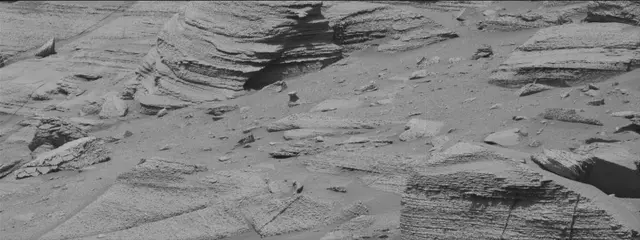 Sol 3866: Mast Camera (Mastcam)