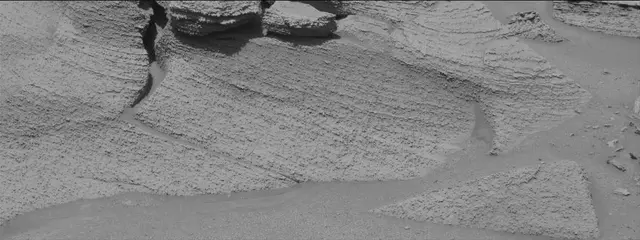 Sol 3866: Mast Camera (Mastcam)