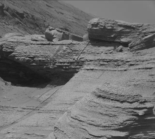 Sol 3866: Mast Camera (Mastcam)