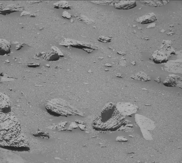 Sol 3866: Mast Camera (Mastcam)
