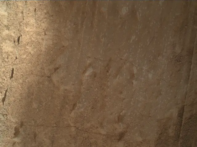 Sol 3866: Mars Hand Lens Imager (MAHLI)