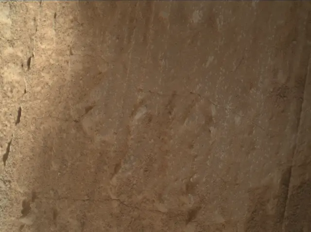 Sol 3866: Mars Hand Lens Imager (MAHLI)