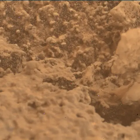 Sol 3866: Mars Hand Lens Imager (MAHLI)