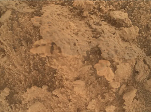Sol 3866: Mars Hand Lens Imager (MAHLI)