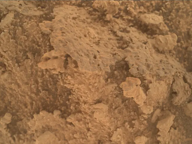 Sol 3866: Mars Hand Lens Imager (MAHLI)