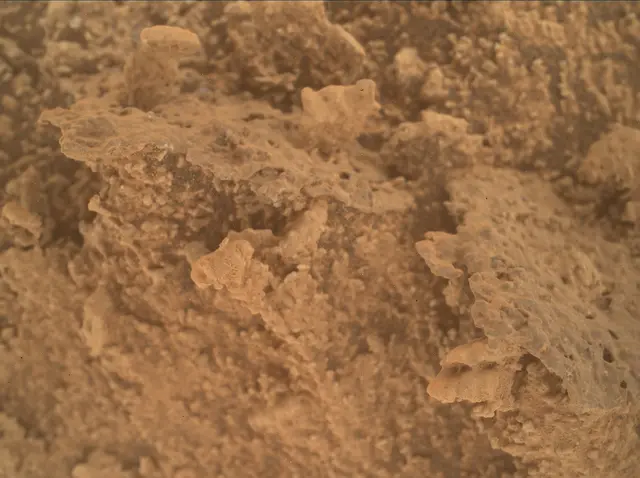 Sol 3866: Mars Hand Lens Imager (MAHLI)