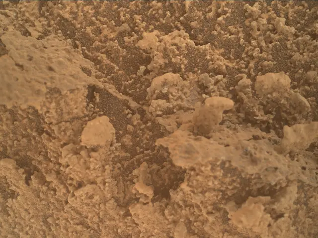 Sol 3866: Mars Hand Lens Imager (MAHLI)