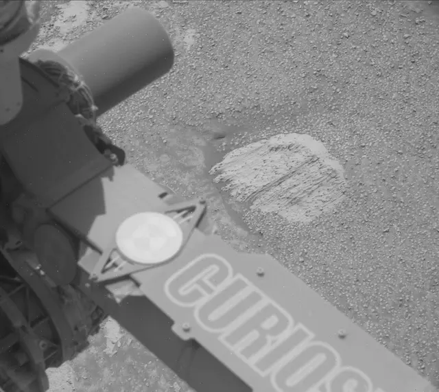 Sol 3867: Mast Camera (Mastcam)