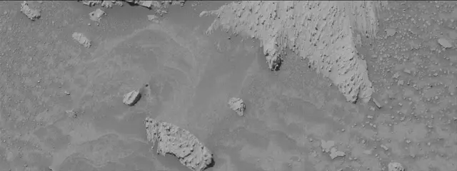 Sol 3867: Mast Camera (Mastcam)