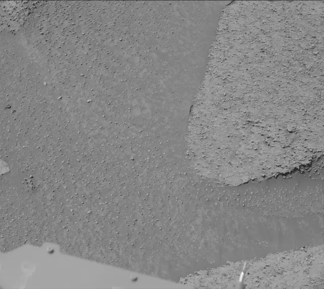 Sol 3867: Mast Camera (Mastcam)
