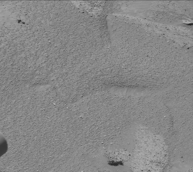 Sol 3867: Mast Camera (Mastcam)