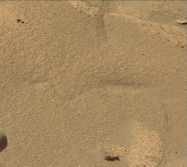 Sol 3867: Mast Camera (Mastcam)