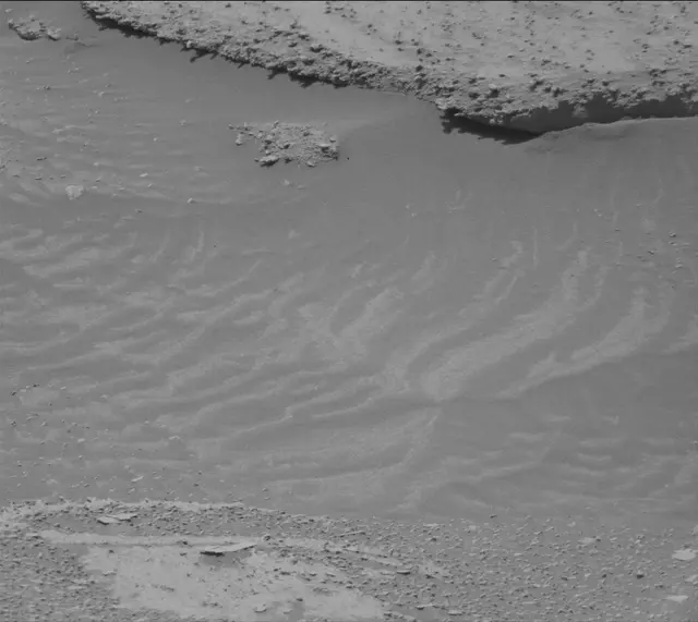 Sol 3867: Mast Camera (Mastcam)