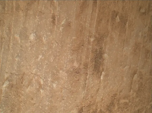 Sol 3867: Mars Hand Lens Imager (MAHLI)