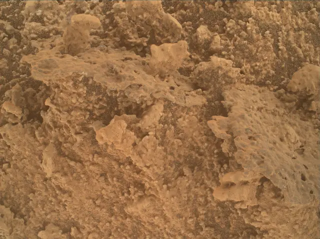 Sol 3867: Mars Hand Lens Imager (MAHLI)