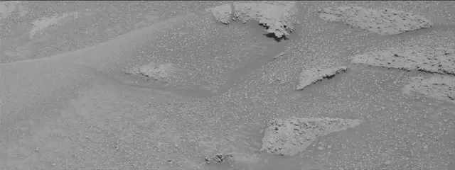 Sol 3868: Mast Camera (Mastcam)