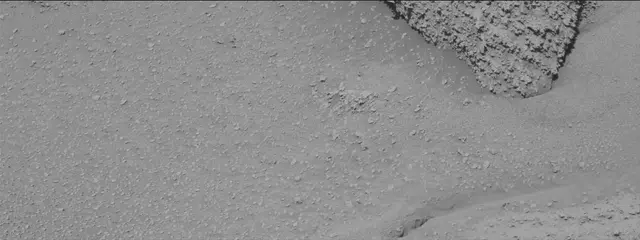 Sol 3868: Mast Camera (Mastcam)