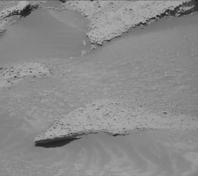 Sol 3868: Mast Camera (Mastcam)