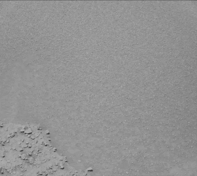 Sol 3868: Mast Camera (Mastcam)