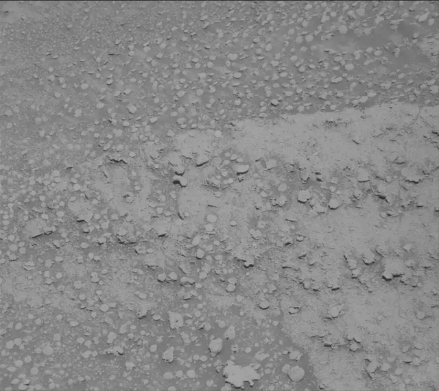 Sol 3868: Mast Camera (Mastcam)