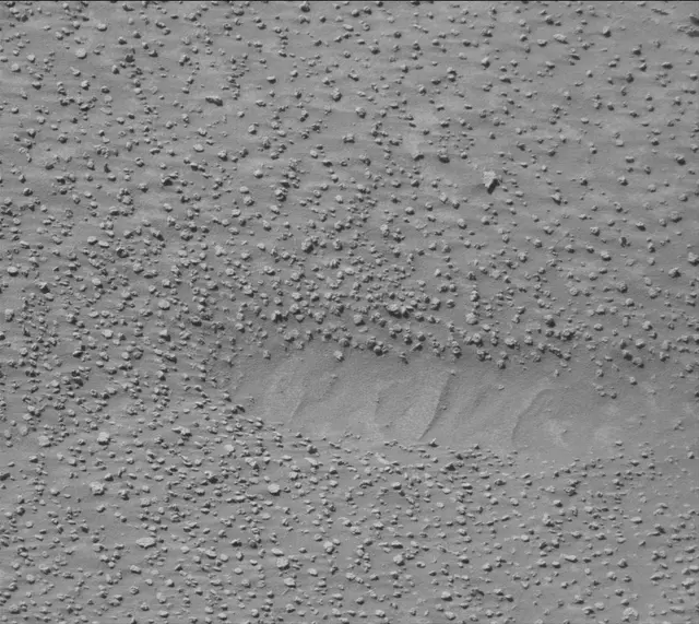 Sol 3868: Mast Camera (Mastcam)