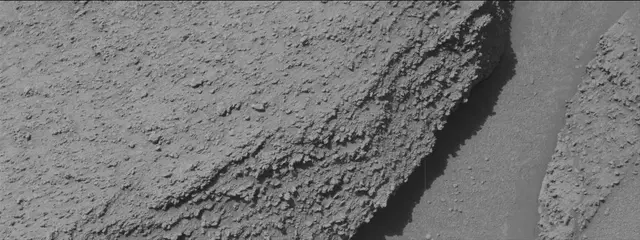Sol 3869: Mast Camera (Mastcam)
