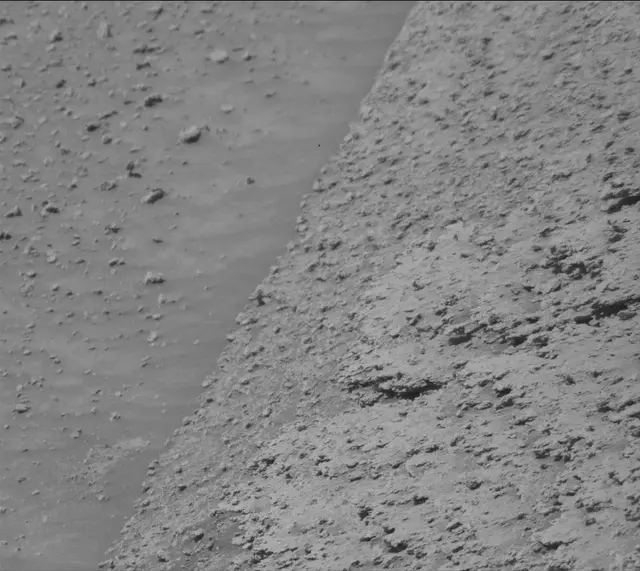 Sol 3869: Mast Camera (Mastcam)