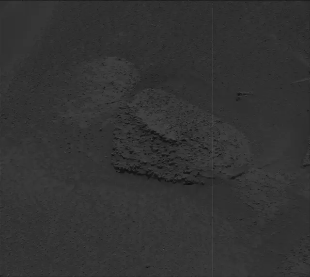 Sol 3870: Mast Camera (Mastcam)
