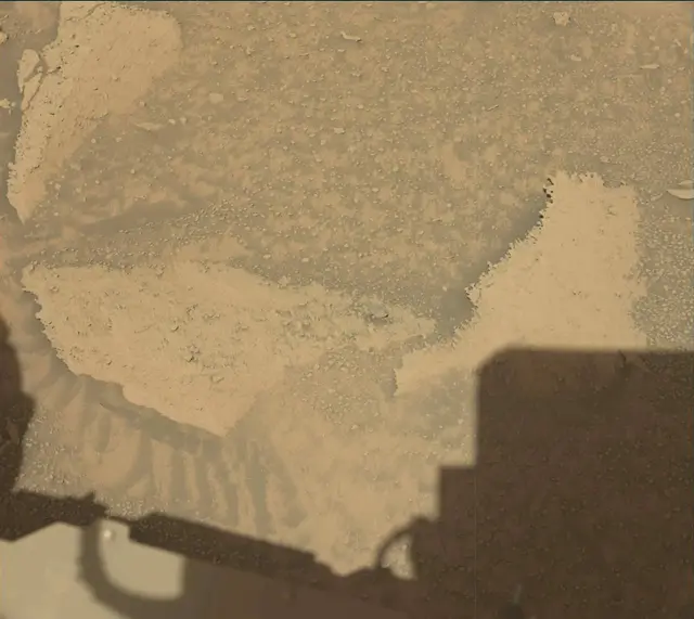 Sol 3870: Mast Camera (Mastcam)