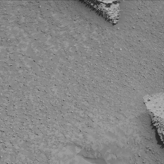 Sol 3870: Mast Camera (Mastcam)