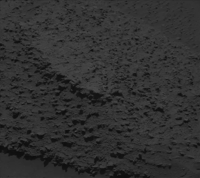 Sol 3870: Mast Camera (Mastcam)
