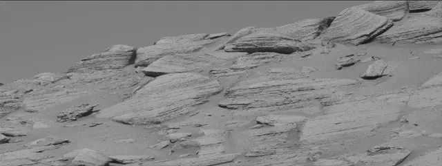 Sol 3871: Mast Camera (Mastcam)