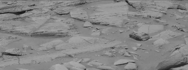 Sol 3871: Mast Camera (Mastcam)