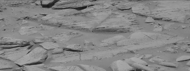 Sol 3871: Mast Camera (Mastcam)