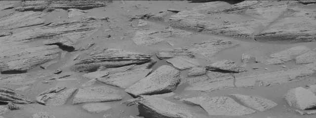 Sol 3871: Mast Camera (Mastcam)