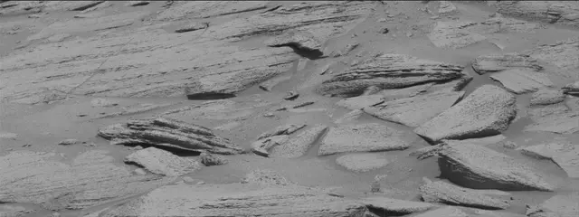 Sol 3871: Mast Camera (Mastcam)