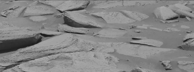 Sol 3871: Mast Camera (Mastcam)