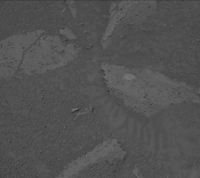 Sol 3871: Mast Camera (Mastcam)