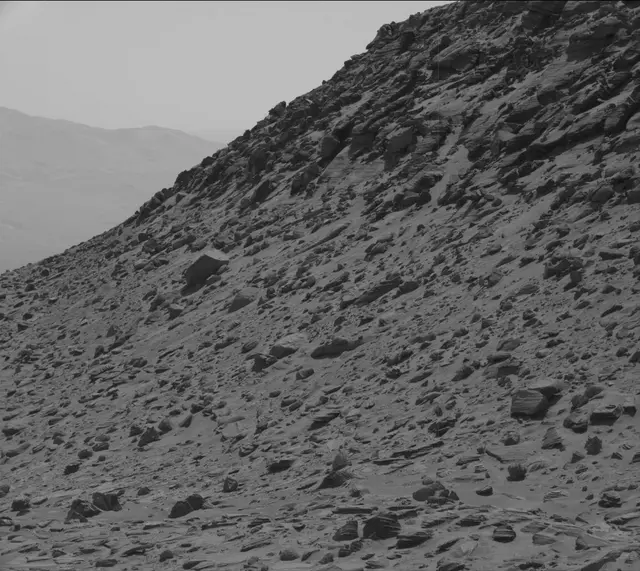 Sol 3871: Mast Camera (Mastcam)