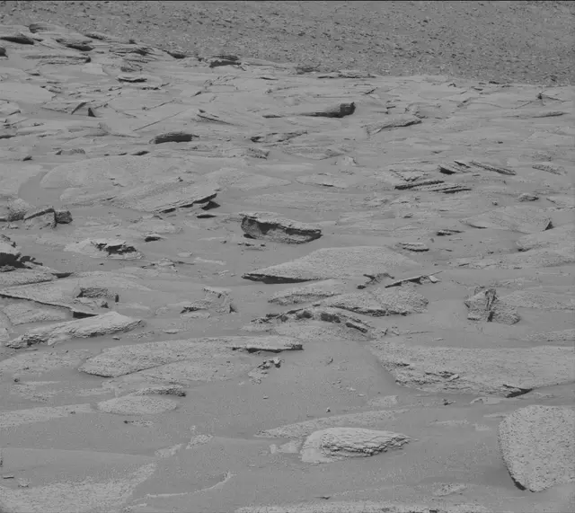 Sol 3871: Mast Camera (Mastcam)