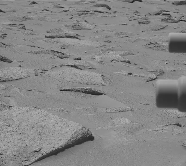 Sol 3871: Mast Camera (Mastcam)