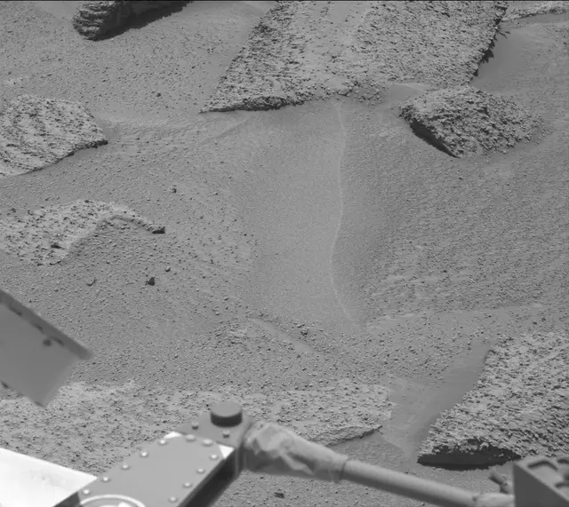 Sol 3871: Mast Camera (Mastcam)
