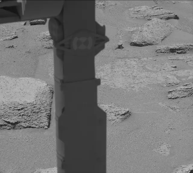 Sol 3871: Mast Camera (Mastcam)
