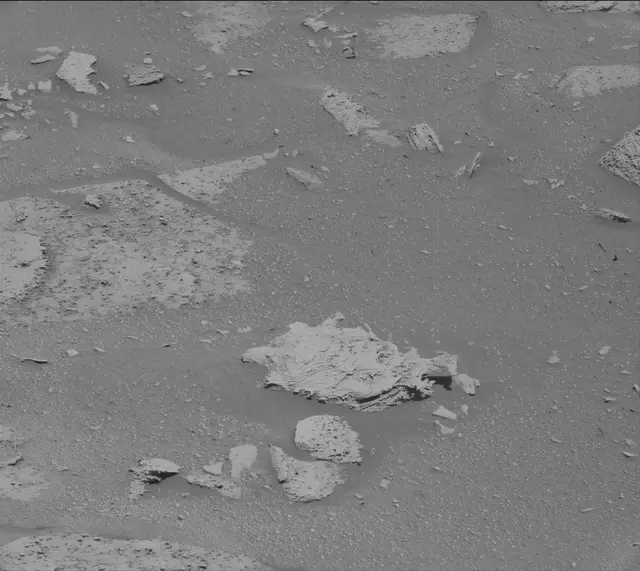 Sol 3871: Mast Camera (Mastcam)