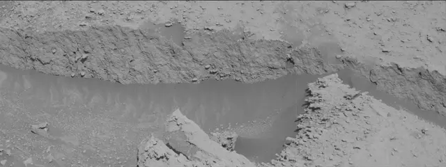 Sol 3871: Mast Camera (Mastcam)