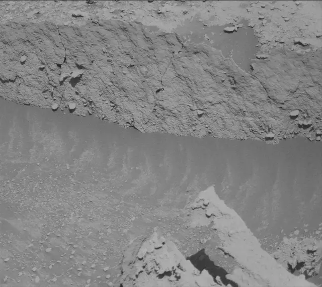 Sol 3871: Mast Camera (Mastcam)