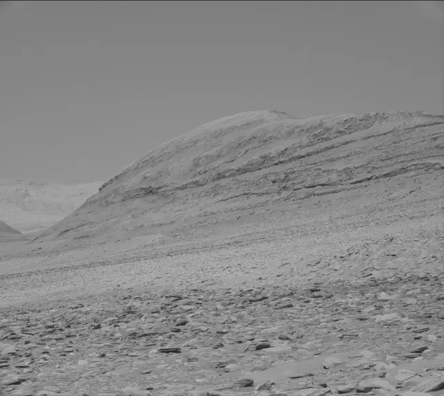 Sol 3873: Mast Camera (Mastcam)
