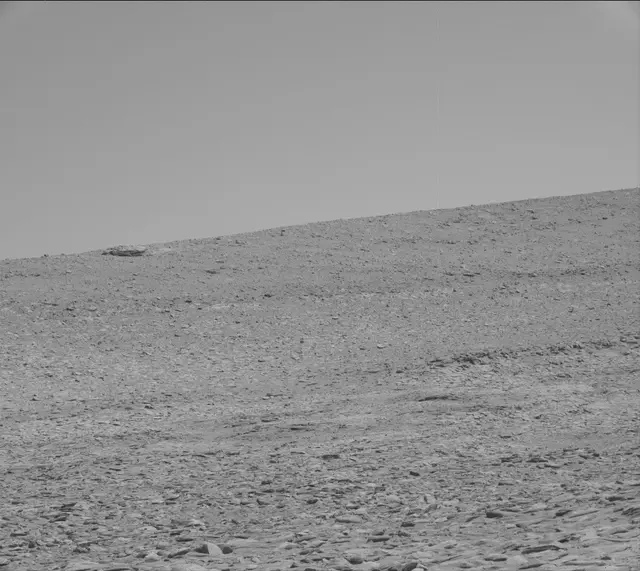 Sol 3873: Mast Camera (Mastcam)